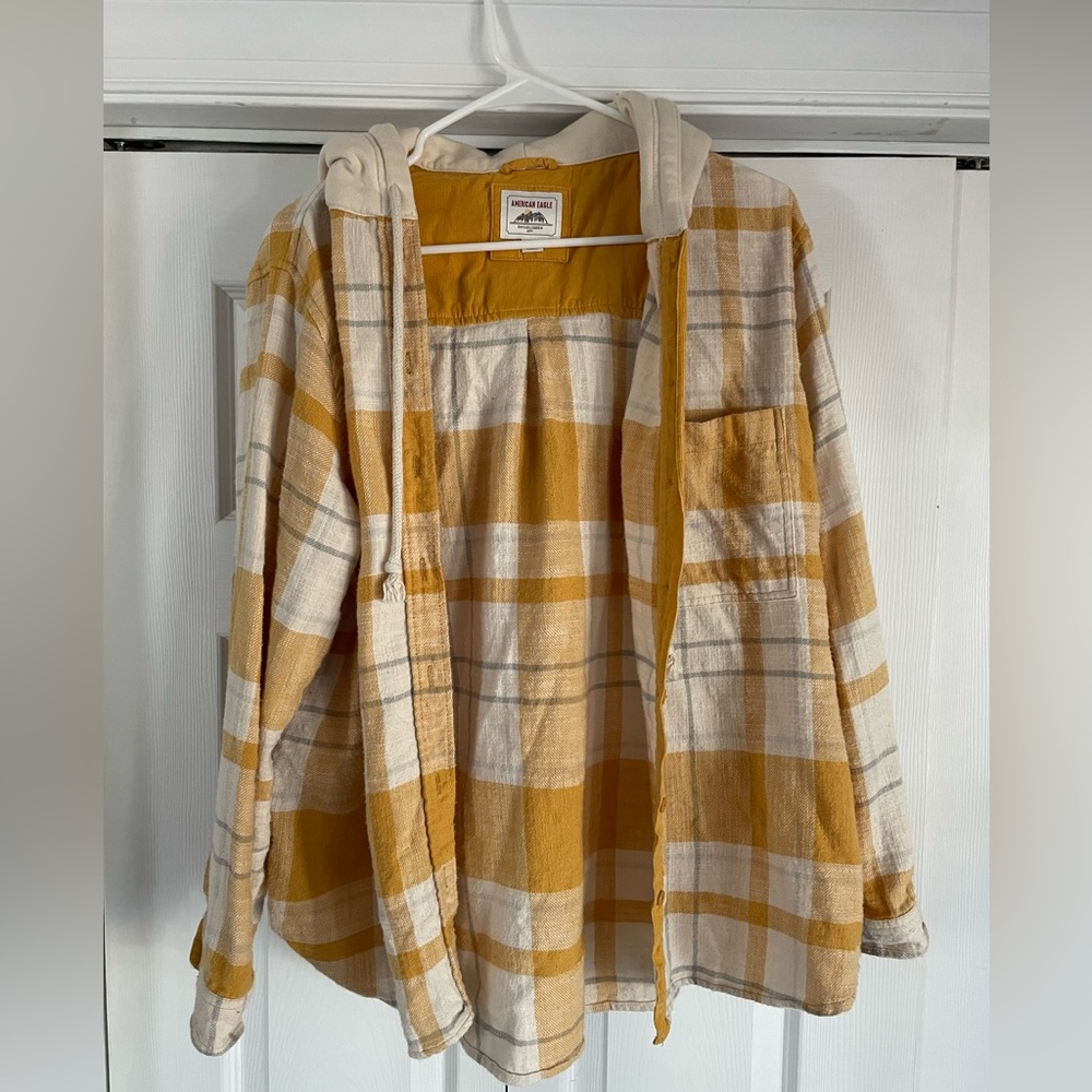 American Eagle hooded flannel - yellow - women’s L